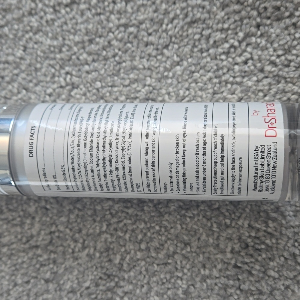 MD Healthy Skin Lab Protect Tinted Moisturizer With Hyaluronic Acid SPF 50 - Picture 6 of 6